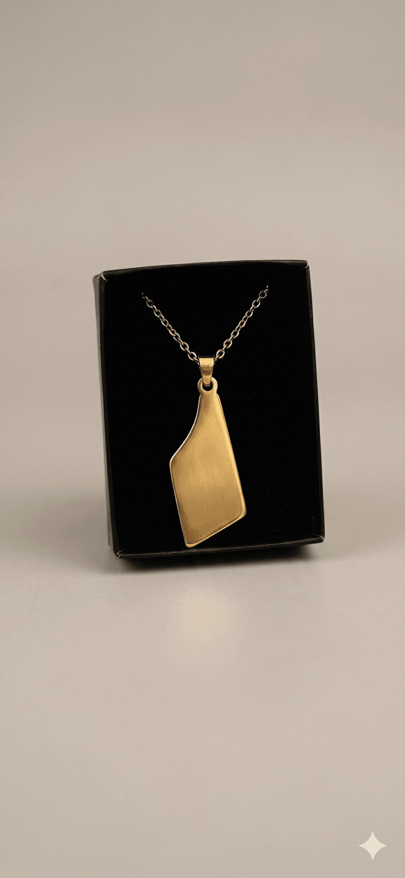 The Oar Pendant